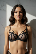 Midnight Noir op model